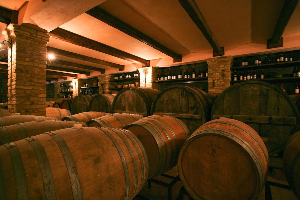 Azienda Vitivinicola Sergio Del Casale Васто Экстерьер фото