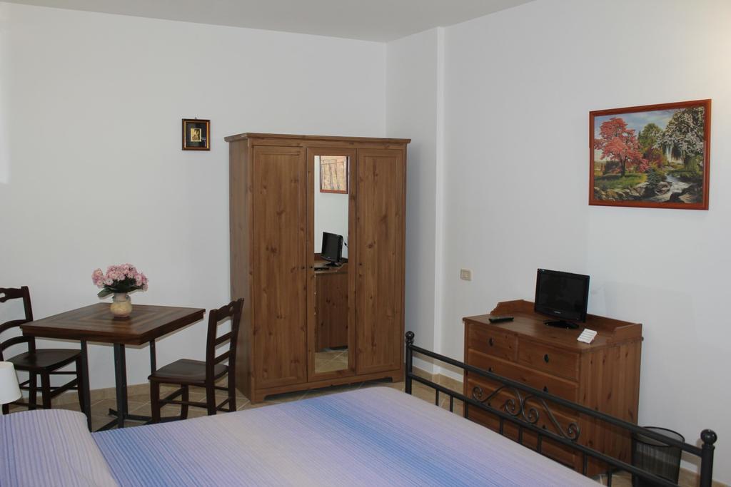 Azienda Vitivinicola Sergio Del Casale Васто Экстерьер фото